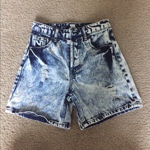 Bermuda Shorts, Acid Wash