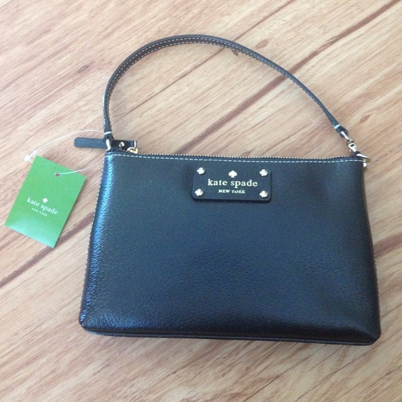 NWT Kate Spade Wellesley Linet Pillbox Black