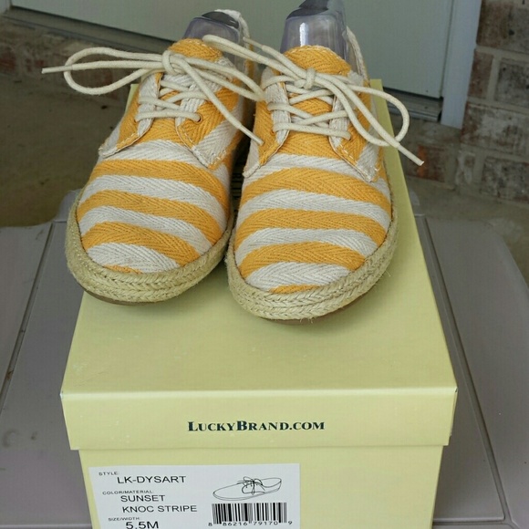 Lucky Brand Dysart Espadrille Shoes - Picture 3 of 4