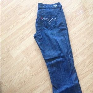 Size 8 Levi jeans.