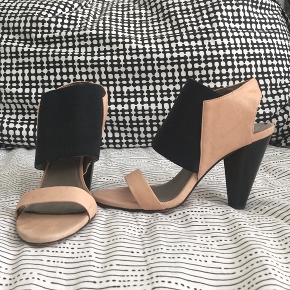 Vince Camuto color block heels