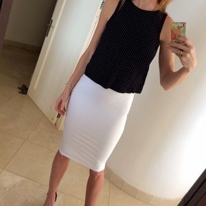 ⭐️Black crop top