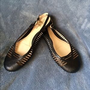 Arturo Chiang black flats