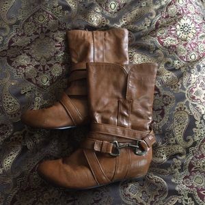 Brown leather ankle boots