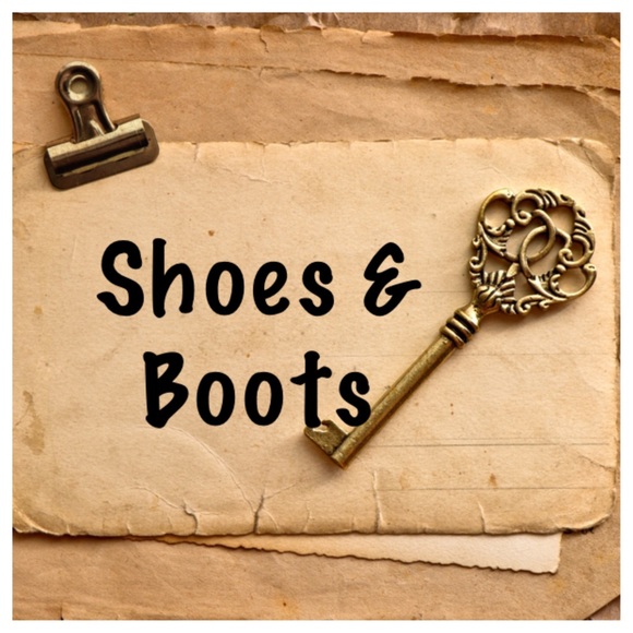 Shoes & Boots
