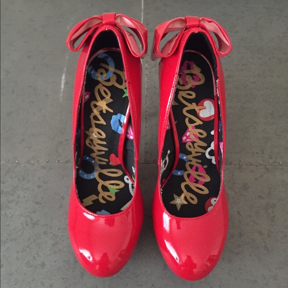 Why To Buy Betsy Johnson Shoes Why To Buy Betsy Johnson Shoes
