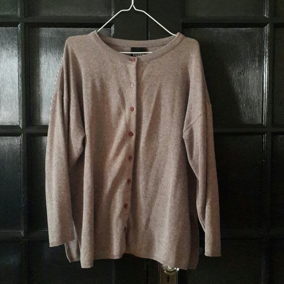 sweater - Picture 1 of 2