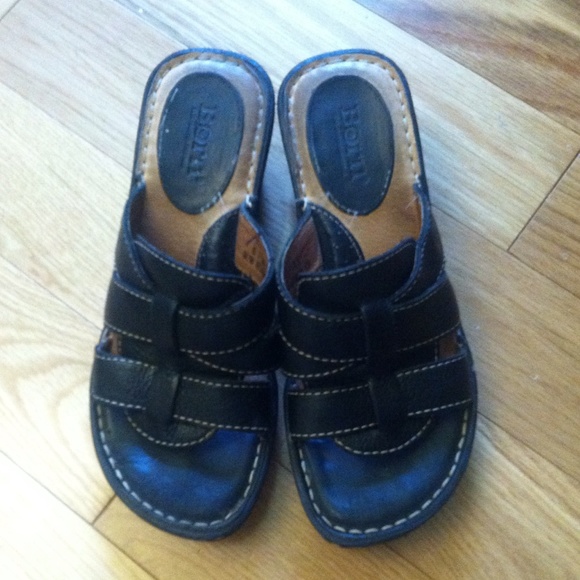 Black Born Wedges