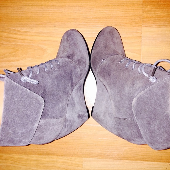 Wedge booties - Picture 2 of 4