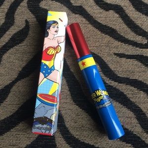 Limited MAC Wonder Woman mascara