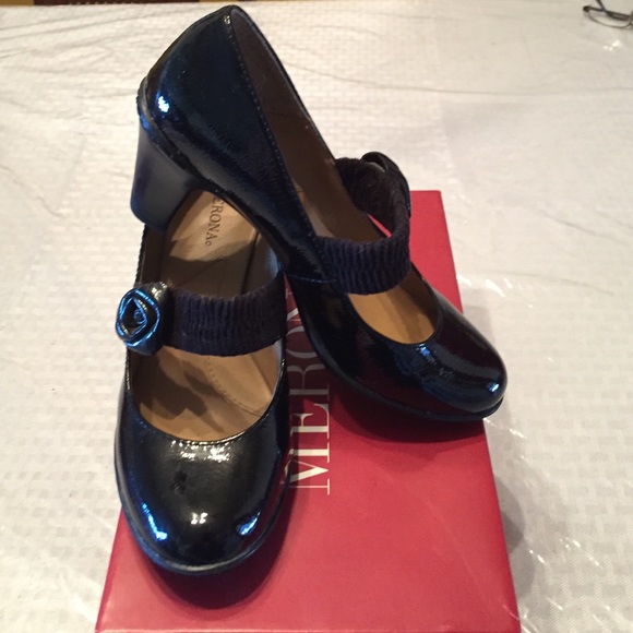 😎 Merona Shoes