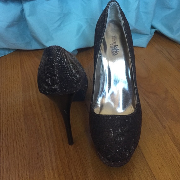 Super cute heals brown with chopper shine