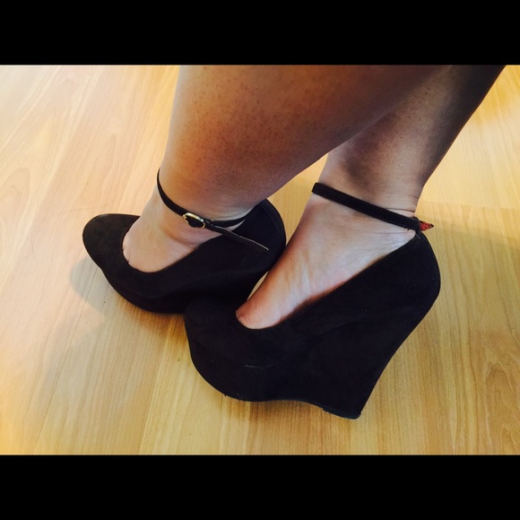 Brown suede Wedge shoes - Picture 4 of 4