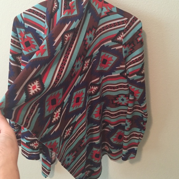 Aztec Cardigan - Picture 2 of 4