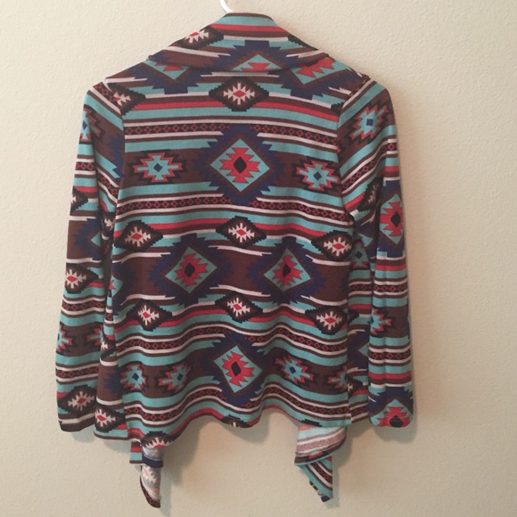 Aztec Cardigan - Picture 3 of 4