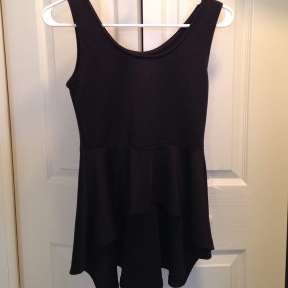 High low black tank top