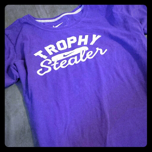 @msshawp Nike slim fit top