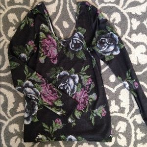 Lululemon garden party scoop neck