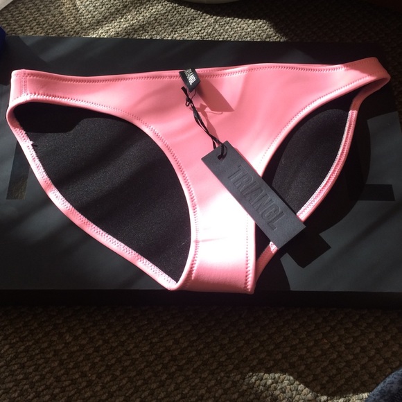 NWT Triangl swimwear bikini bottom size L