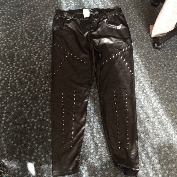 Forever 21 faux leather leggings
