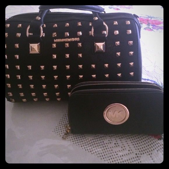 Michael Kors purse and wallet