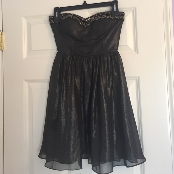 GUESS Strapless Beaded Trim Shimmer Party Dress