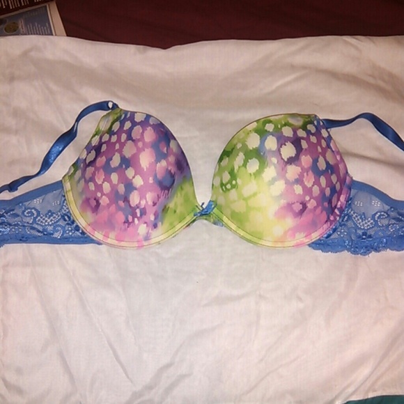 36D bra