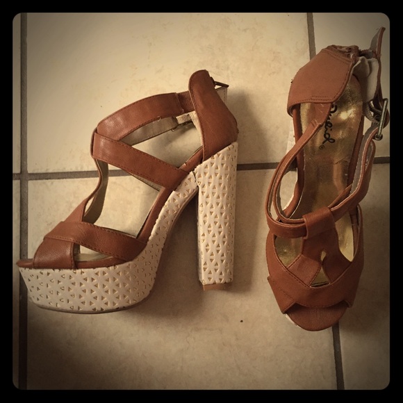 Cute brown, cream, and gold platform heels!