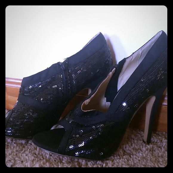 Black Sequin High Heels