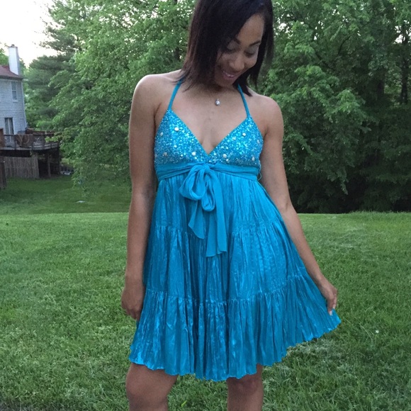 BCBG Turquoise blue satin dress - Picture 4 of 4