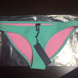 NWT Triangl Bambi Mint bottoms