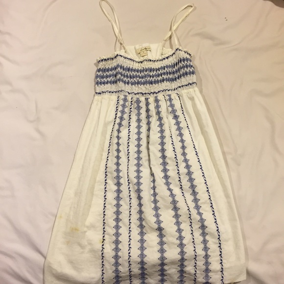 White Summer Sundress with Embroidery - Picture 3 of 3