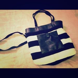 Hand bag from American eagle