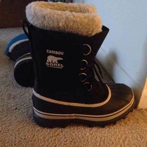 Sorel caribou winter boots