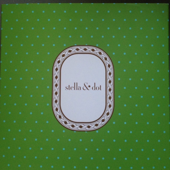 stella & dot necklace