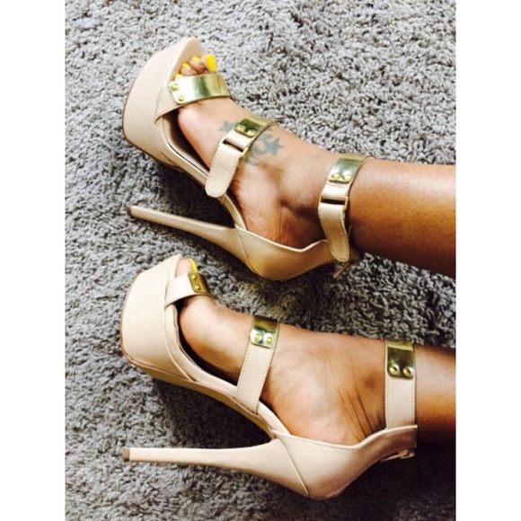 Steve Madden Areaa Heels