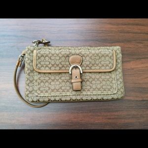 COACH wristlet/wallet