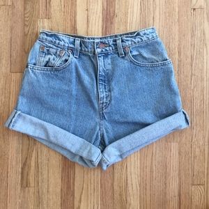 Vintage Levi 551 high waisted cuff shorts