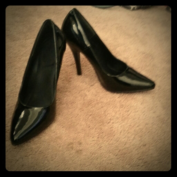Black heels 🚫🚫 SOLD