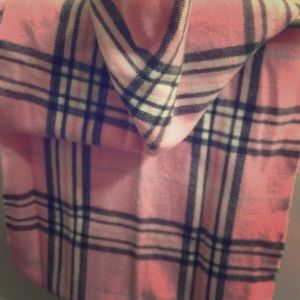 Burberry scarf. NWOT. Pink.