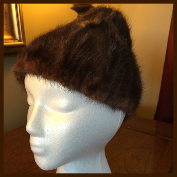 Mink Hat Vintage WWII Mink Fur Russian Hat by Designer Lora - Picture 2 of 4