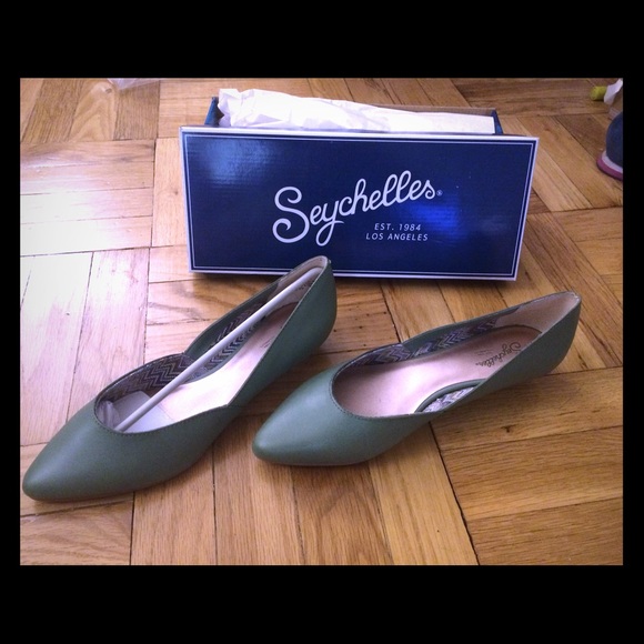 Seychelles leather nwt