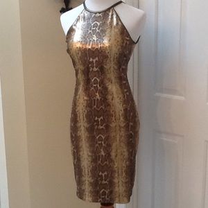 SO SHARP! Cache dress HOST PICK NWT