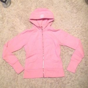 REDUCED- Lululemon scuba sweatshirt - Looks new