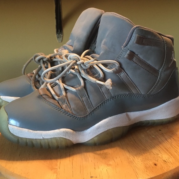 Jordan 11 Concord Cool Grey