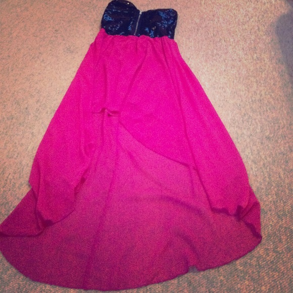 D͟r͟e͟s͟s͟ - Picture 1 of 1