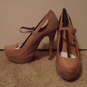 Sole society heels