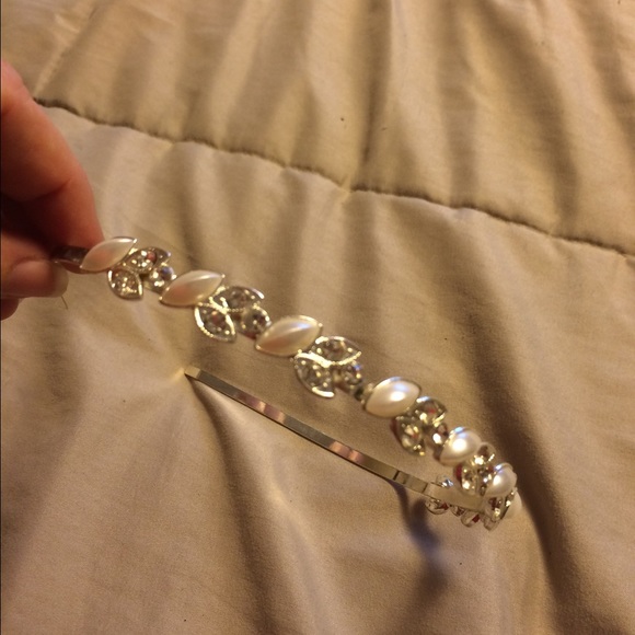 Pearl and crystal headband