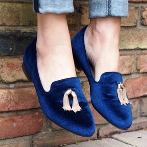 Tassle loafers