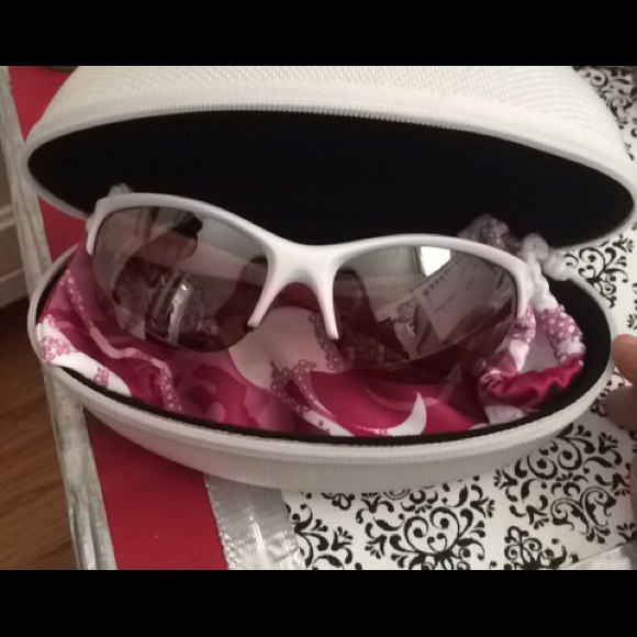 Brand new Oakley Pink sunglasses
